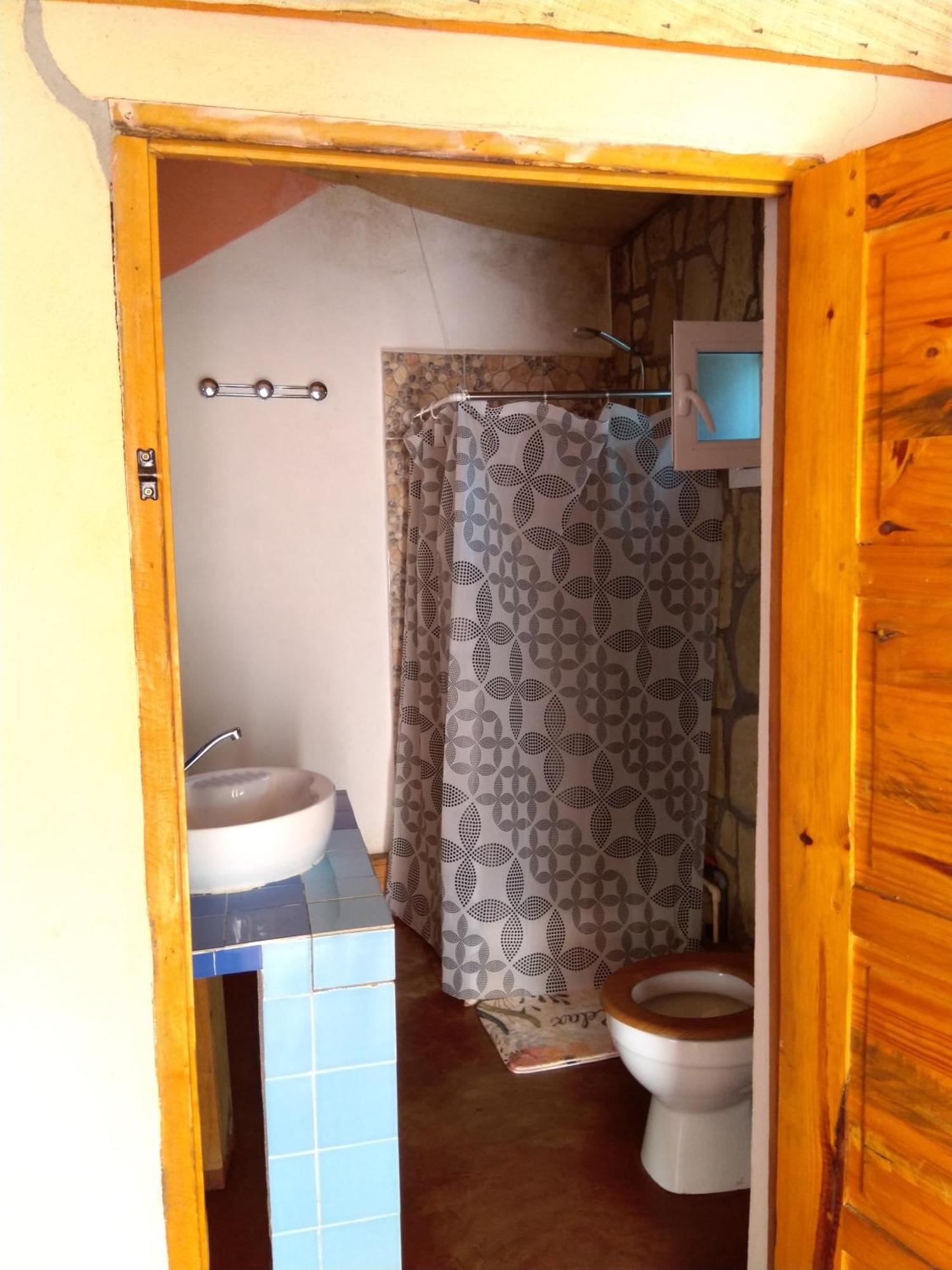 Chambre D'Hote Ristorante Pizzeria Liberta Ranohira 외부 사진